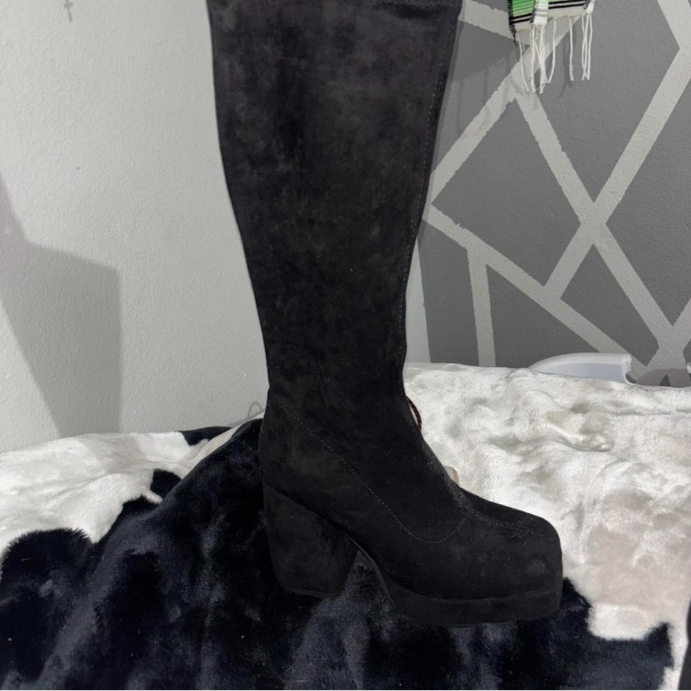 Women's Black Suede Knee-High Boots